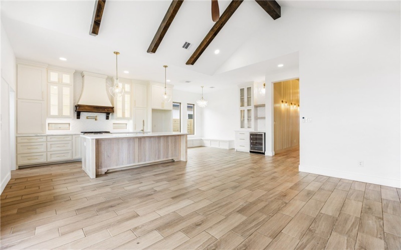 835 S 8th Street, Aransas Pass, TX 78336, 4 Bedrooms Bedrooms, ,2 BathroomsBathrooms,Residential,For Sale,835 S 8th Street,0,468885