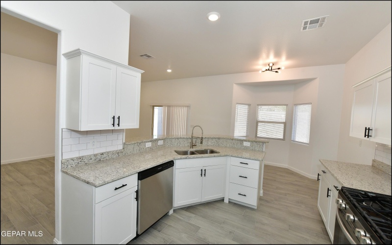 740 Weiermann Street, Horizon City, TX 79928, 3 Bedrooms Bedrooms, ,2 BathroomsBathrooms,Residential,For Sale,740 Weiermann Street,0,935187