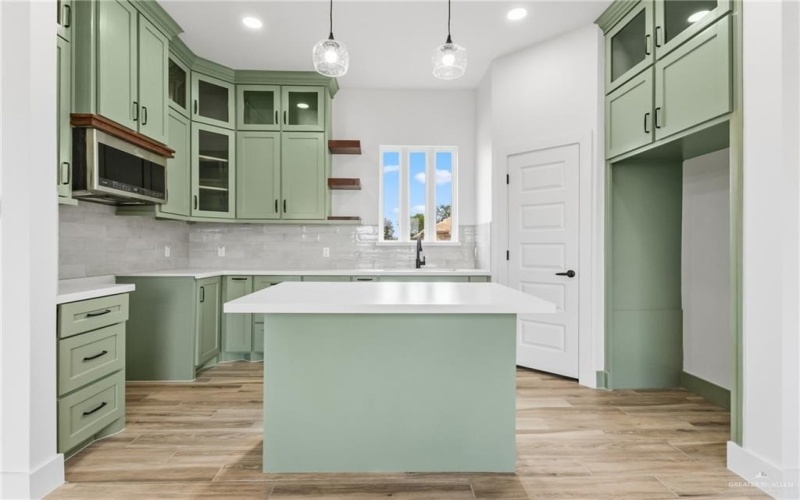 1921 Trinity Street, Donna, TX 78537, 4 Bedrooms Bedrooms, ,2 BathroomsBathrooms,Residential,For Sale,1921 Trinity Street,0,489104