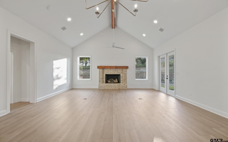 9244 Villas Ct, Tyler, TX 75703, 3 Bedrooms Bedrooms, ,3 BathroomsBathrooms,Residential,For Sale,9244 Villas Ct,0,25017759