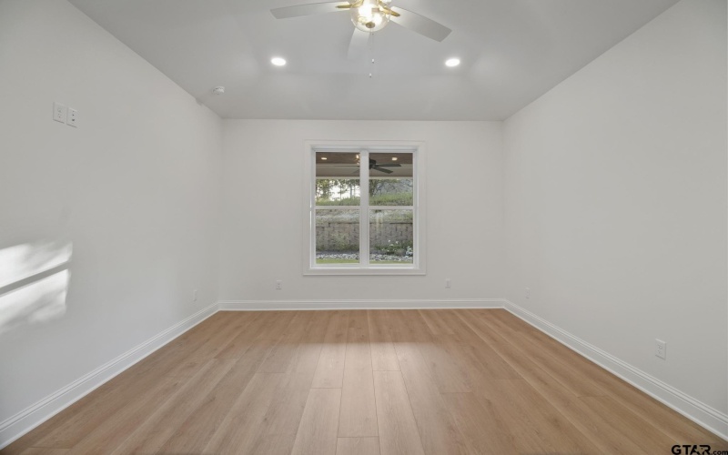 9244 Villas Ct, Tyler, TX 75703, 3 Bedrooms Bedrooms, ,3 BathroomsBathrooms,Residential,For Sale,9244 Villas Ct,0,25017759