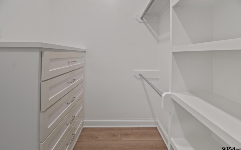 9244 Villas Ct, Tyler, TX 75703, 3 Bedrooms Bedrooms, ,3 BathroomsBathrooms,Residential,For Sale,9244 Villas Ct,0,25017759