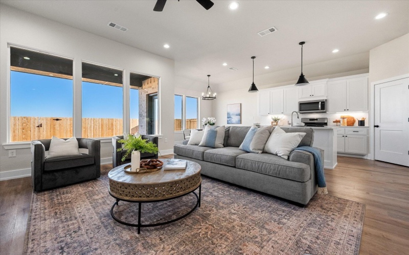 1404 Durham Avenue, Wolfforth, TX 79382, 4 Habitaciones Habitaciones , ,2 BañosBaños,Residential,En Venta,1404 Durham Avenue,0,202564128