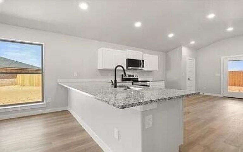 2304 Abbeville Avenue, Wolfforth, TX 79382, 3 Habitaciones Habitaciones , ,2 BañosBaños,Residential,En Venta,2304 Abbeville Avenue,0,202564150