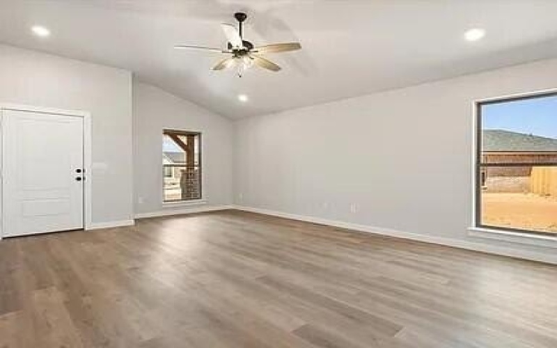 2304 Abbeville Avenue, Wolfforth, TX 79382, 3 Habitaciones Habitaciones , ,2 BañosBaños,Residential,En Venta,2304 Abbeville Avenue,0,202564150