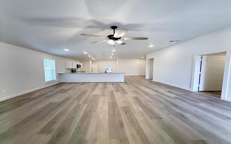 2501 Kenwood Avenue, Lubbock, TX 79407, 3 Habitaciones Habitaciones , ,2 BañosBaños,Residential,En Venta,2501 Kenwood Avenue,0,202564154