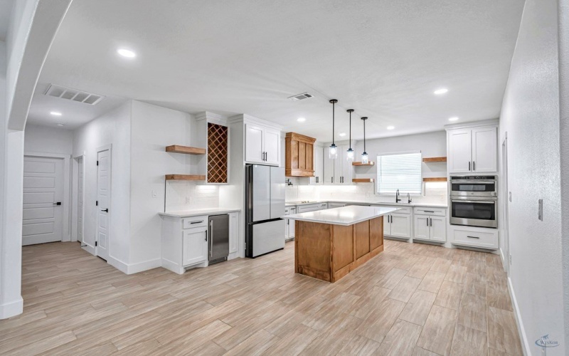 2122 S County Rd 1059, Midland, TX 79706, 4 Habitaciones Habitaciones , ,3 BañosBaños,Residential,En Venta,2122 S County Rd 1059,0,50087407