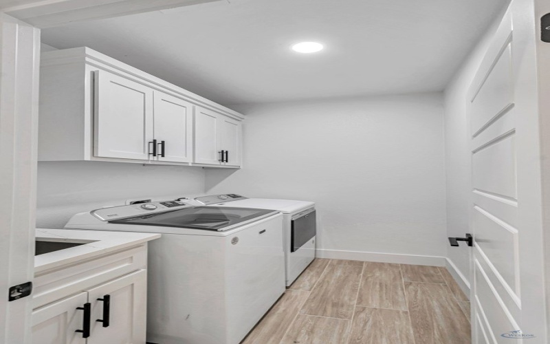 2122 S County Rd 1059, Midland, TX 79706, 4 Habitaciones Habitaciones , ,3 BañosBaños,Residential,En Venta,2122 S County Rd 1059,0,50087407