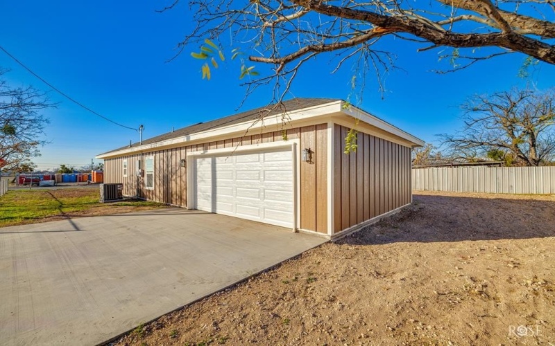 728 Culwell Street, San Angelo, TX 76903, 3 Bedrooms Bedrooms, ,2 BathroomsBathrooms,Residential,For Sale,728 Culwell Street,0,130046