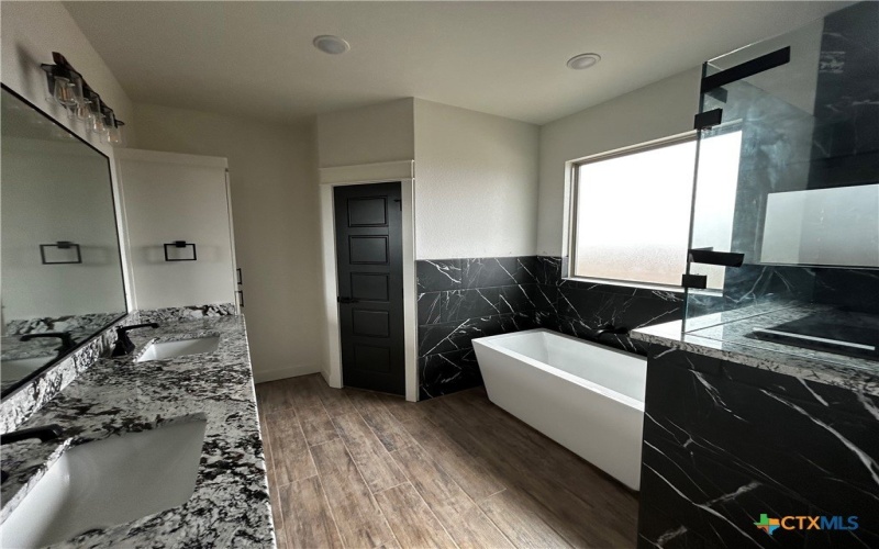 11067 Eagle Walk Boulevard, Salado, TX 76571, 4 Bedrooms Bedrooms, ,2 BathroomsBathrooms,Residential,For Sale,11067 Eagle Walk Boulevard,0,599971