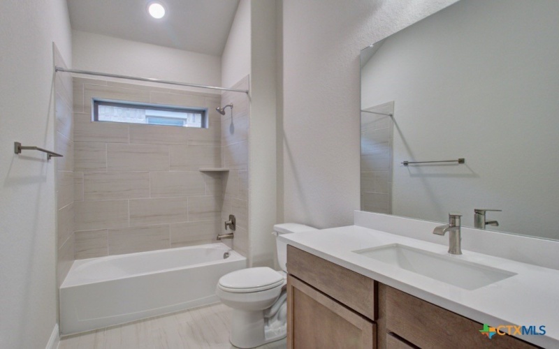 2031 Stephanie Avenue, New Braunfels, TX 78132, 4 Habitaciones Habitaciones , ,3 BañosBaños,Residential,En Venta,2031 Stephanie Avenue,0,599973