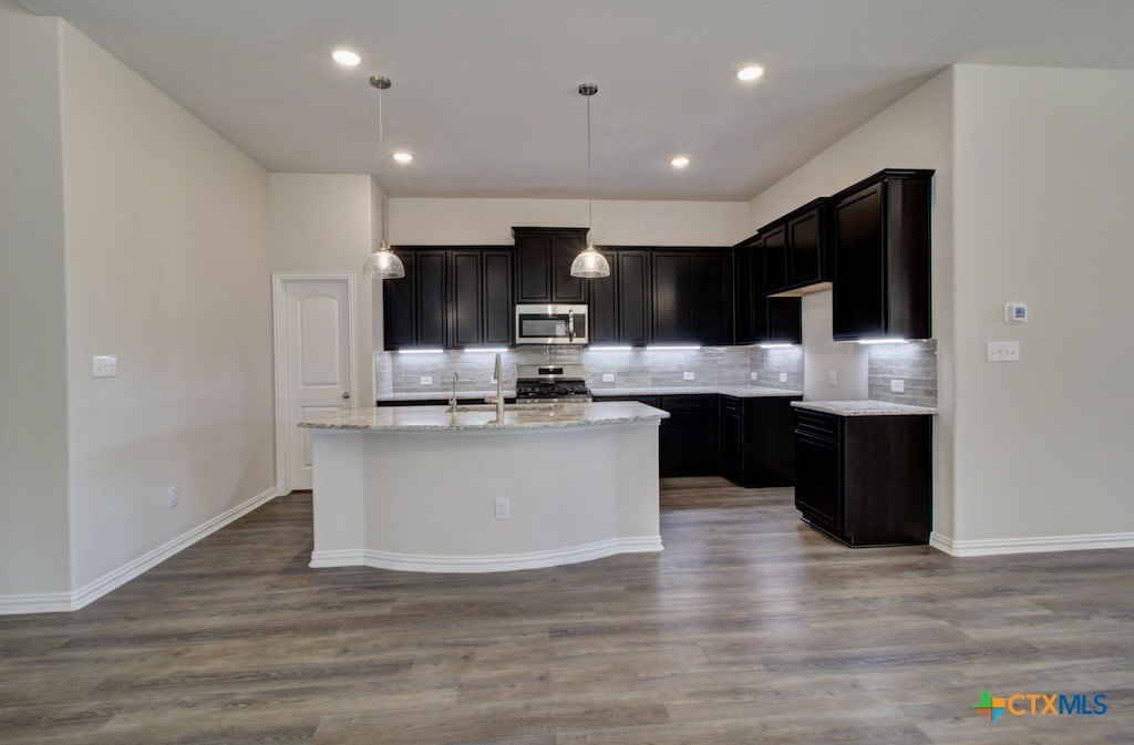 1724 Heritage Maples, New Braunfels, TX 78132, 3 Habitaciones Habitaciones , ,2 BañosBaños,Residential,En Venta,1724 Heritage Maples,0,599982