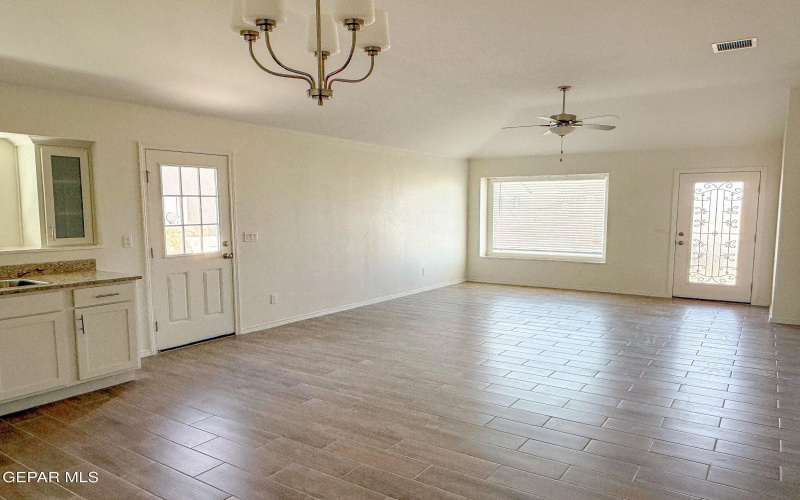 14338 Kayla Mia Drive, El Paso, TX 79938, 3 Bedrooms Bedrooms, ,1 BathroomBathrooms,Residential,For Sale,14338 Kayla Mia Drive,0,935191