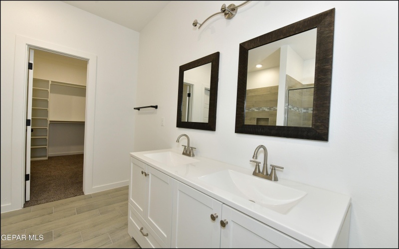 471 Huereque A and B Drive, Socorro, TX 79927, ,Residential Multi Family,For Sale,471 Huereque A and B Drive,0,935192