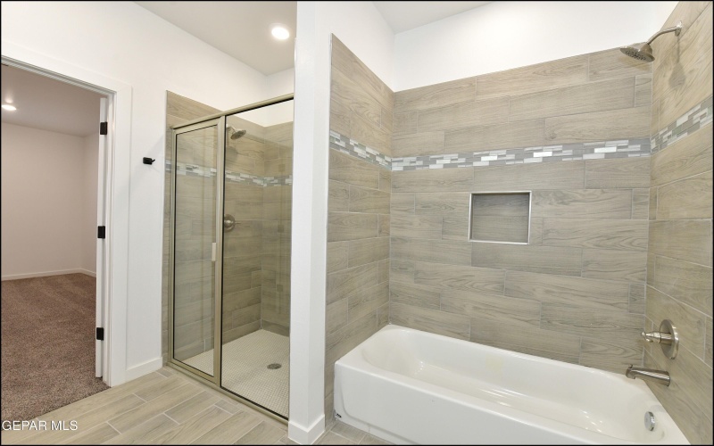 471 Huereque A and B Drive, Socorro, TX 79927, ,Residential Multi Family,For Sale,471 Huereque A and B Drive,0,935192