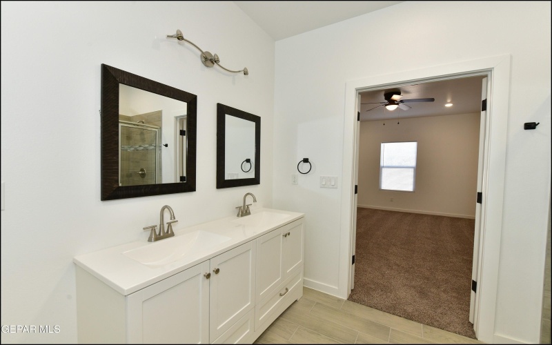 471 Huereque A and B Drive, Socorro, TX 79927, ,Residential Multi Family,For Sale,471 Huereque A and B Drive,0,935192