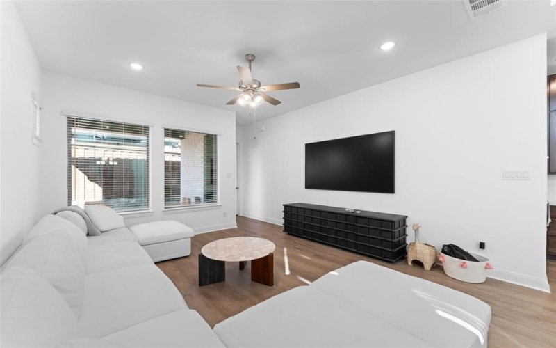 732 Red Fork Drive, Lewisville, TX 75056, 5 Bedrooms Bedrooms, ,5 BathroomsBathrooms,Residential,For Sale,732 Red Fork Drive,0,21125580