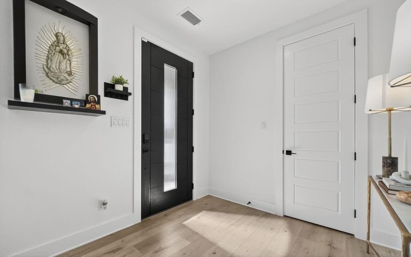 2006 Oak Garden Court, Dallas, TX 75232, 4 Habitaciones Habitaciones , ,3 BañosBaños,Residential,En Venta,2006 Oak Garden Court,0,21129222