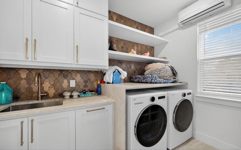 2006 Oak Garden Court, Dallas, TX 75232, 4 Habitaciones Habitaciones , ,3 BañosBaños,Residential,En Venta,2006 Oak Garden Court,0,21129222