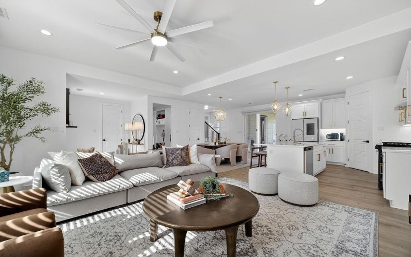 2006 Oak Garden Court, Dallas, TX 75232, 4 Habitaciones Habitaciones , ,3 BañosBaños,Residential,En Venta,2006 Oak Garden Court,0,21129222