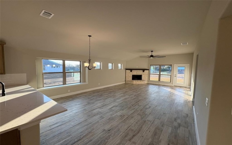 2420 Cross Timbers Drive, Lowry Crossing, TX 75069, 3 Habitaciones Habitaciones , ,2 BañosBaños,Residential,En Venta,2420 Cross Timbers Drive,0,21131370