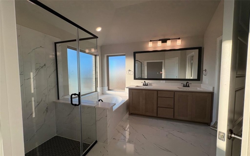 2420 Cross Timbers Drive, Lowry Crossing, TX 75069, 3 Habitaciones Habitaciones , ,2 BañosBaños,Residential,En Venta,2420 Cross Timbers Drive,0,21131370