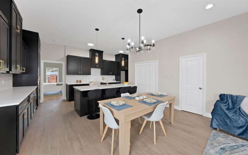 817 Stamps Avenue, Fort Worth, TX 76114, 4 Habitaciones Habitaciones , ,2 BañosBaños,Residential,En Venta,817 Stamps Avenue,0,21132451