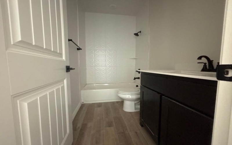 557 Waterford Park Boulevard, Weatherford, TX 76087, 3 Bedrooms Bedrooms, ,2 BathroomsBathrooms,Residential,For Sale,557 Waterford Park Boulevard,0,21132633