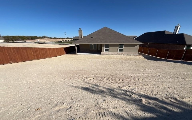 561 Waterford Park Boulevard, Weatherford, TX 76087, 3 Bedrooms Bedrooms, ,2 BathroomsBathrooms,Residential,For Sale,561 Waterford Park Boulevard,0,21132635