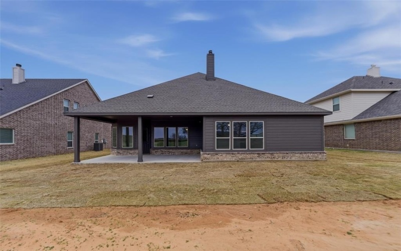 1121 Trinity Drive, Springtown, TX 76082, 4 Bedrooms Bedrooms, ,3 BathroomsBathrooms,Residential,For Sale,1121 Trinity Drive,0,21132713