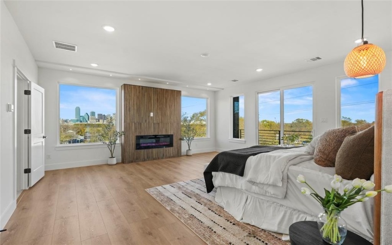 325 N Moore, Dallas, TX 75203, 4 Habitaciones Habitaciones , ,5 BañosBaños,Residential,En Venta,325 N Moore,0,21132772