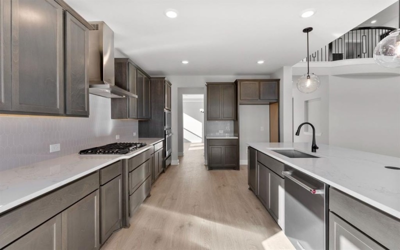 1500 Overbrook Parkway, Aubrey, TX 76227, 4 Habitaciones Habitaciones , ,5 BañosBaños,Residential,En Venta,1500 Overbrook Parkway,0,21132835