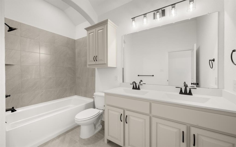 725 Winecup Way, Midlothian, TX 76065, 3 Habitaciones Habitaciones , ,2 BañosBaños,Residential,En Venta,725 Winecup Way,0,21132893