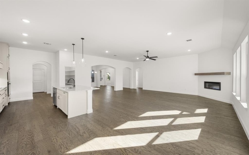 725 Winecup Way, Midlothian, TX 76065, 3 Habitaciones Habitaciones , ,2 BañosBaños,Residential,En Venta,725 Winecup Way,0,21132893