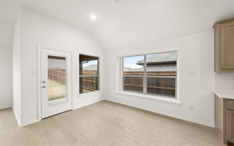 4540 Lyre Leaf Drive, Fort Worth, TX 76036, 3 Habitaciones Habitaciones , ,2 BañosBaños,Residential,En Venta,4540 Lyre Leaf Drive,0,21132905