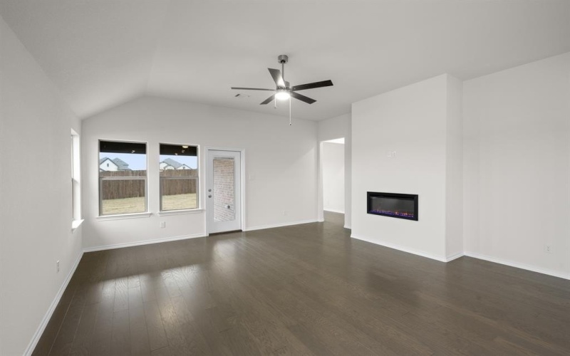 4541 Lyre Leaf Drive, Fort Worth, TX 76036, 3 Habitaciones Habitaciones , ,2 BañosBaños,Residential,En Venta,4541 Lyre Leaf Drive,0,21132912