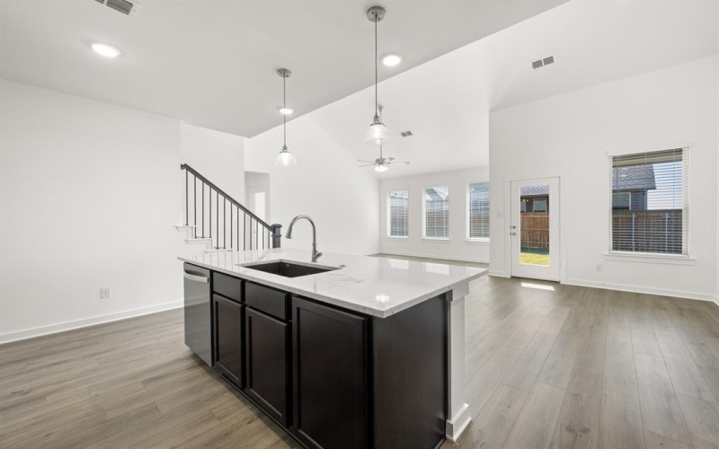 9304 Shadow Trail, Providence Village, TX 76227, 4 Habitaciones Habitaciones , ,3 BañosBaños,Residential,En Venta,9304 Shadow Trail,0,21133003