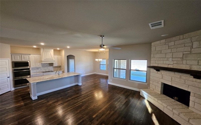 280 Redwood Circle, Trenton, TX 75490, 4 Habitaciones Habitaciones , ,3 BañosBaños,Residential,En Venta,280 Redwood Circle,0,21133113