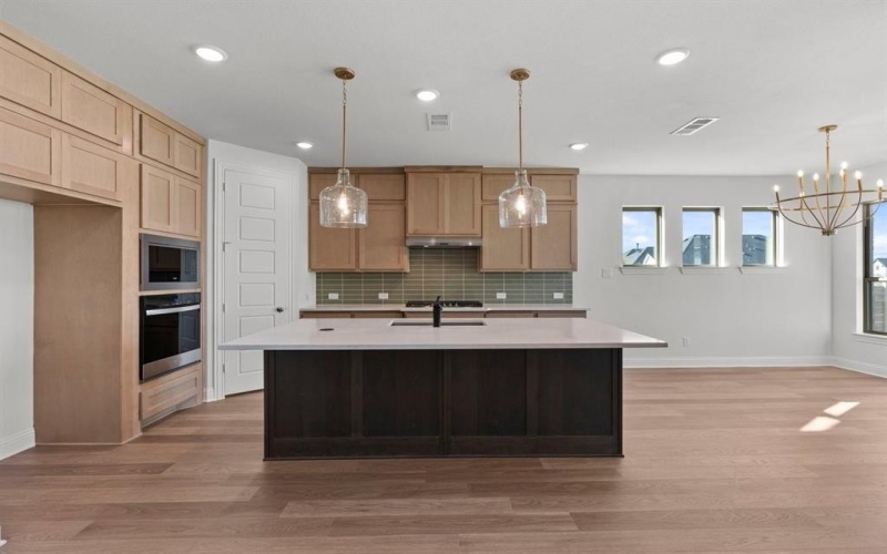 3916 Attwater Street, McKinney, TX 75071, 4 Bedrooms Bedrooms, ,5 BathroomsBathrooms,Residential,For Sale,3916 Attwater Street,0,21133116