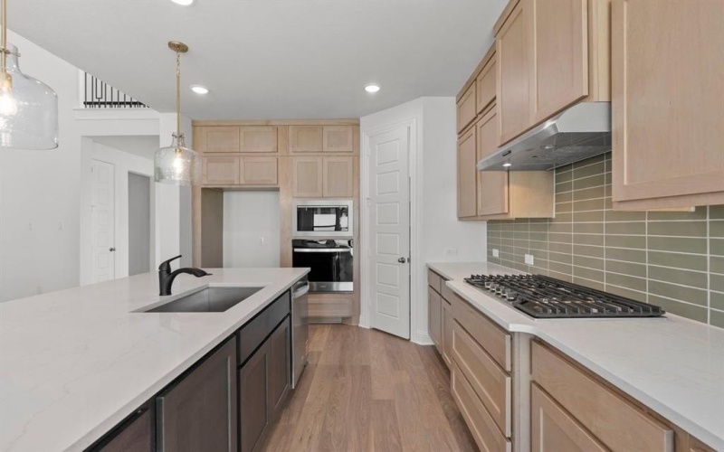 3916 Attwater Street, McKinney, TX 75071, 4 Bedrooms Bedrooms, ,5 BathroomsBathrooms,Residential,For Sale,3916 Attwater Street,0,21133116