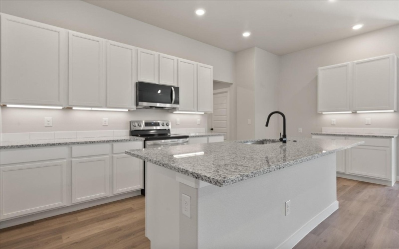 7429 30th Street, Lubbock, TX 79407, 4 Bedrooms Bedrooms, ,2 BathroomsBathrooms,Residential,For Sale,7429 30th Street,202501149