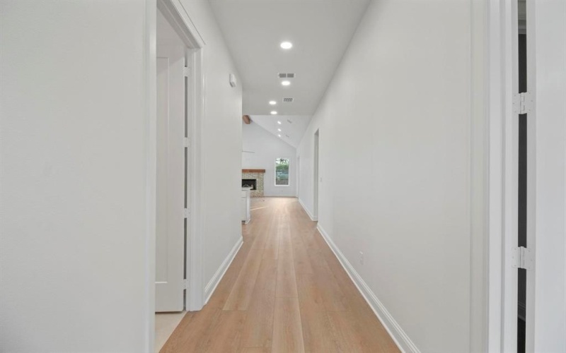 9244 Villas Court, Tyler, TX 75703, 3 Bedrooms Bedrooms, ,3 BathroomsBathrooms,Residential,For Sale,9244 Villas Court,0,21133187