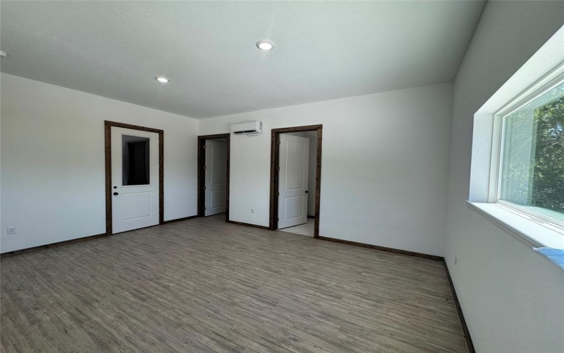 1401 Ranger Highway #303, Weatherford, TX 76086, ,Otro,En Venta,1401 Ranger Highway,0,21133278