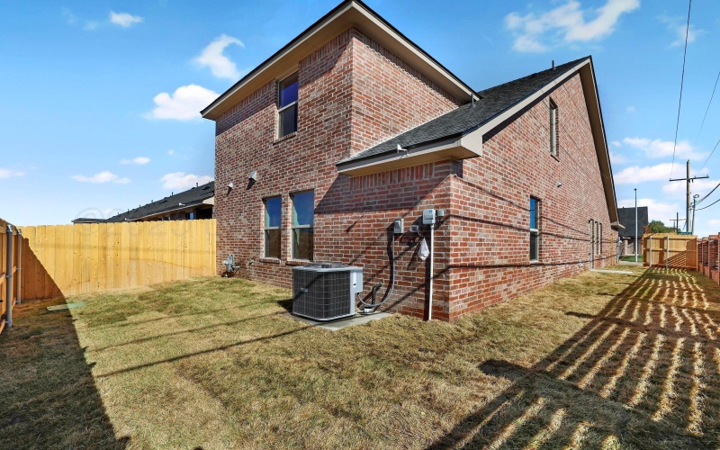 7628 Woodford, Amarillo, TX 79110, 3 Habitaciones Habitaciones , ,3 BañosBaños,Residential,En Venta,7628 Woodford,0,25-10132