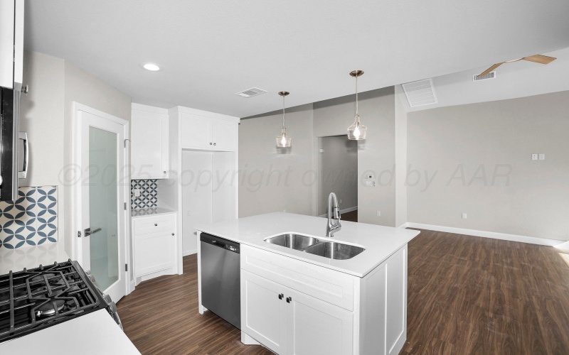 7628 Woodford, Amarillo, TX 79110, 3 Habitaciones Habitaciones , ,3 BañosBaños,Residential,En Venta,7628 Woodford,0,25-10132