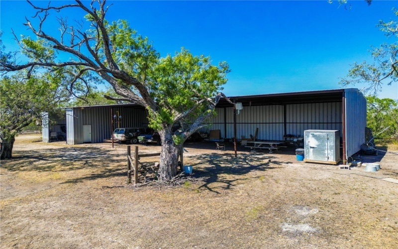 3189-3251 County Road 407, Karnes City, TX 78113, ,Granja,En Venta,3189-3251 County Road 407,0,468857