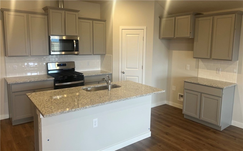 9521 Danish Oak Drive, Corpus Christi, TX 78410, 4 Habitaciones Habitaciones , ,2 BañosBaños,Residential,En Venta,9521 Danish Oak Drive,0,468924