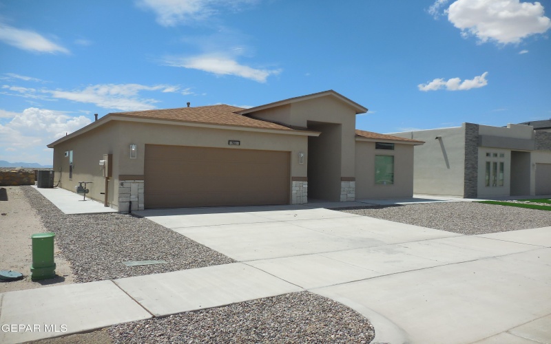 561 Oakmont Place, El Paso, TX 79928, 4 Bedrooms Bedrooms, ,1 BathroomBathrooms,Residential,For Sale,561 Oakmont Place,0,935229