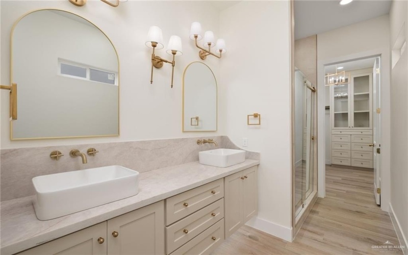 4105 Carol Lane, Edinburg, TX 78542, 3 Bedrooms Bedrooms, ,2 BathroomsBathrooms,Residential,For Sale,4105 Carol Lane,0,489177