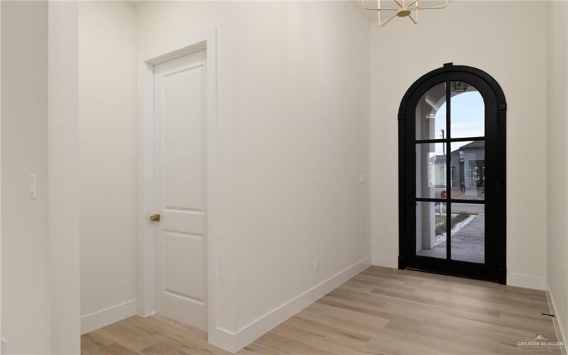 4105 Carol Lane, Edinburg, TX 78542, 3 Bedrooms Bedrooms, ,2 BathroomsBathrooms,Residential,For Sale,4105 Carol Lane,0,489177